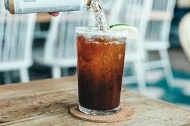 Beyini qurudan, Alsheymerə səbəb olan - içki