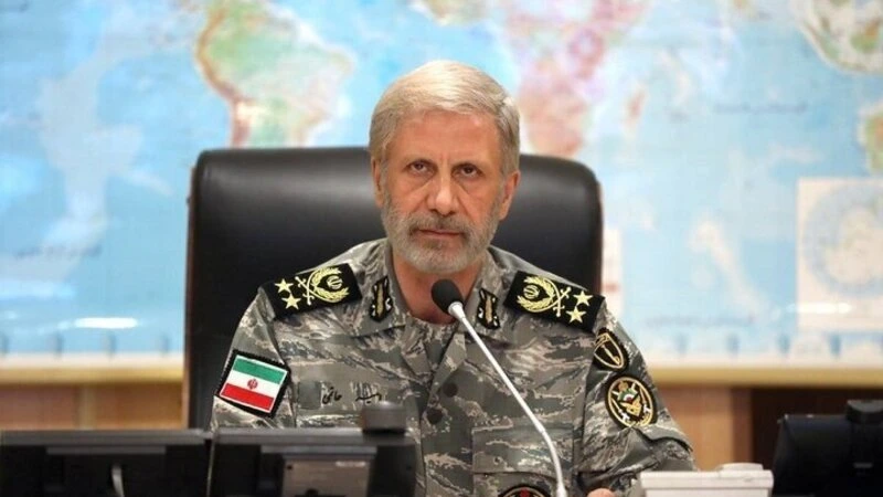 İranın Baş Qərargah rəisindən sərt xəbərdarlıq: Əllərinizi kəsəcəyik