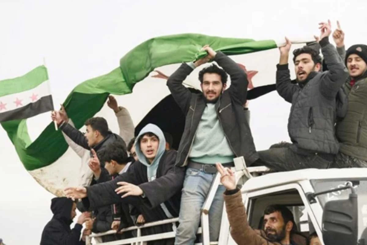 Suriya Ordusu Tabka şəhərini SDQ-dən azad edib, Rakka istiqamətində irəliləyir