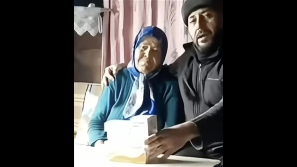 Qardan yolu bağlanan kənddəki xəstəyə dərmanlar çatdırıldı