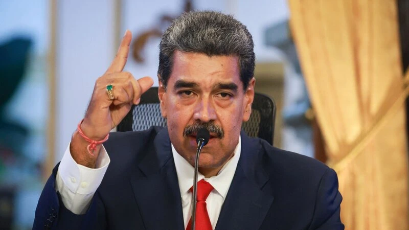 Maduro fövqəladə vəziyyət elan etdi