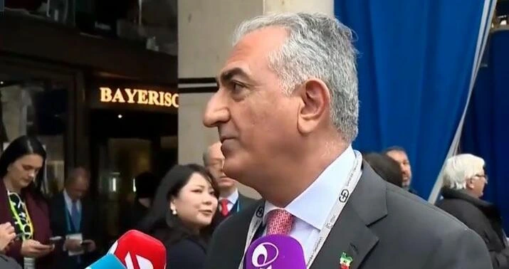 İranın devrilmiş şahının varisi Trampdan kömək istədi