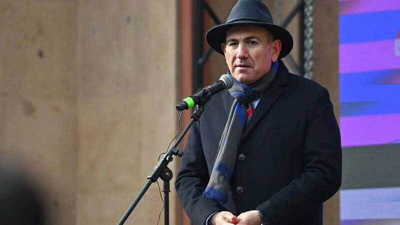 Baş nazir: Azərbaycanla aramızda həll edilməmiş çoxlu məsələlər var