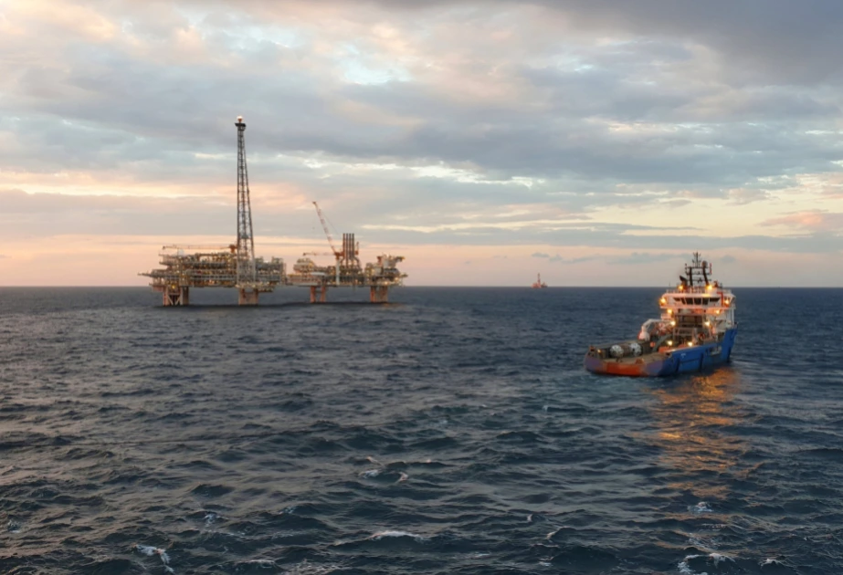 Azərbaycan nefti cüzi bahalaşıb