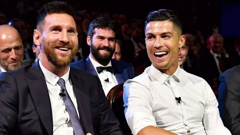 Ronaldu və Messinin illik qazancı açıqlandı