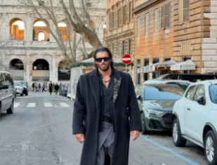 Can Yaman saxlanılması barədə xəbərləri şərh etdi