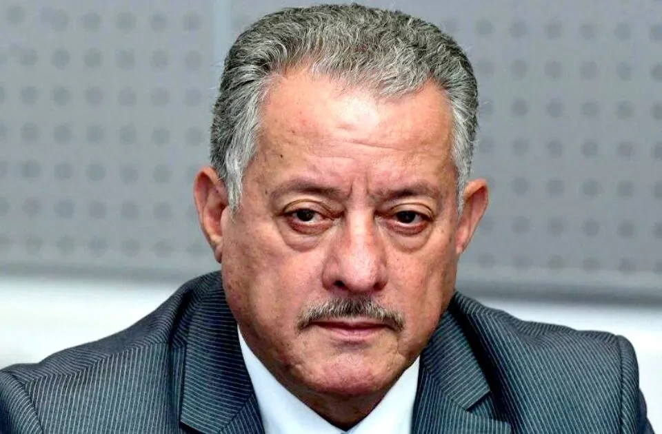 Paşinyan erməni tarixini yenidən yazmaq istəyir - RƏY