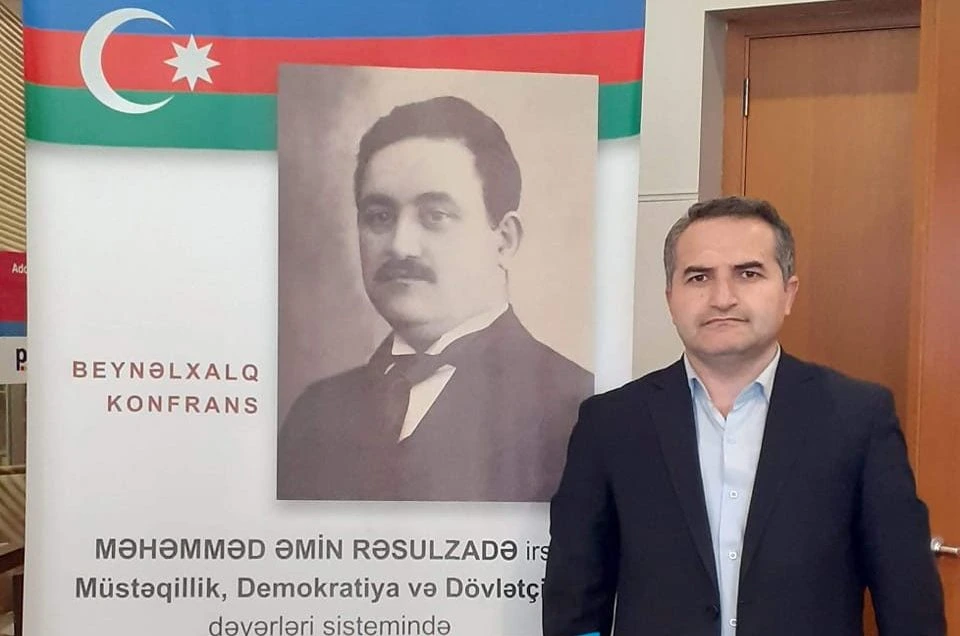 “Azər” və “Azəri” adlarının istifadəsində də səhv yoxdur - ALİM İZAH VERDİ