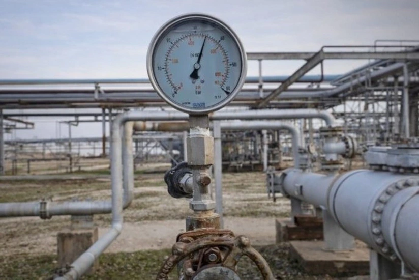 Suriya qaz vasitəsilə elektrik enerjisinin istehsalına başlayır