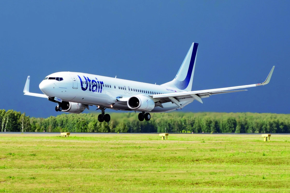 Həyacan siqnalı verən Rusiya təyyarəsi bir saat sonra yerə enə bilib