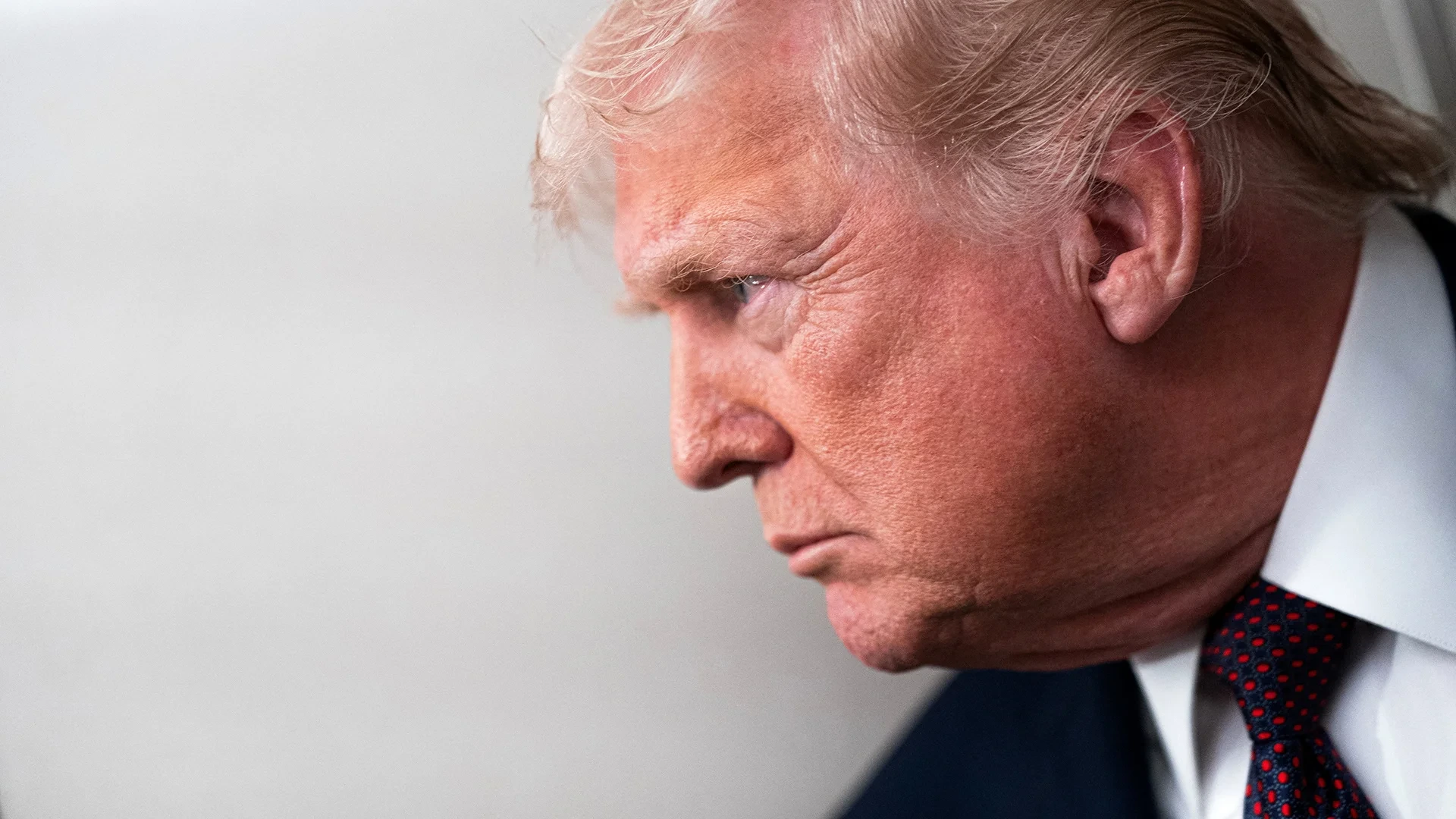 Tramp Davos forumunda Zelenski ilə görüşməyi planlaşdırmır