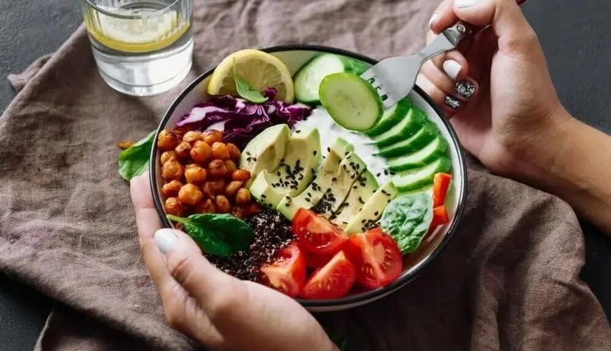 Bu qidalara hərisliyin səbəbi: Onlarsız depressiya yarana bilər