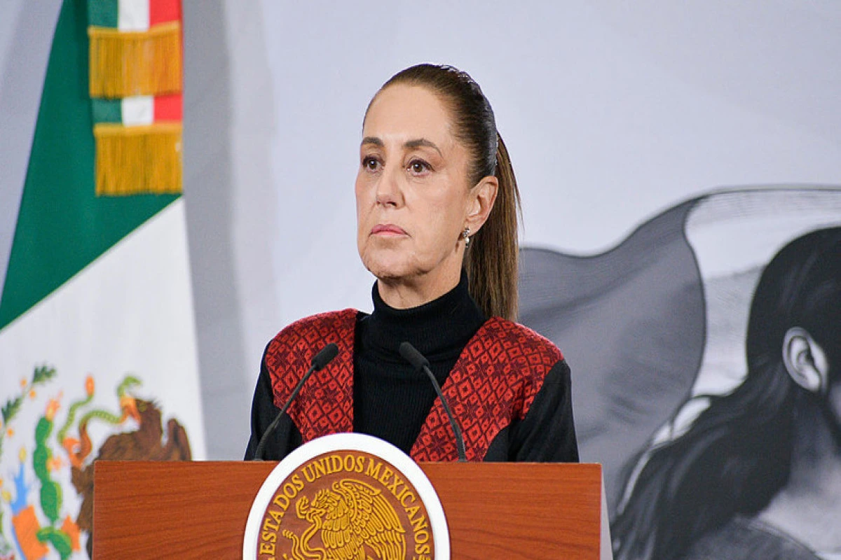 Prezident mətbuat konfransını zəlzələ xəbərdarlığı səbəbilə yarımçıq dayandırıb