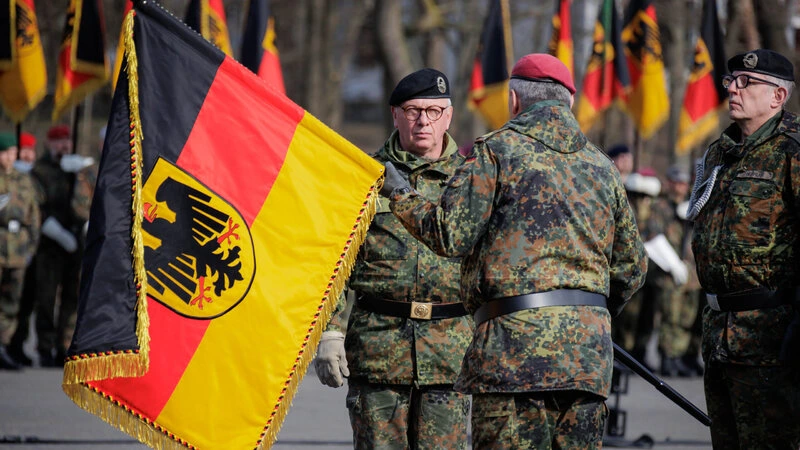 WSJ: Alman gəncləri orduya getmək istəmir