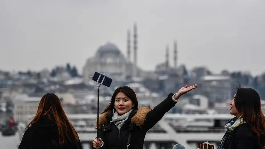 Türkiyə Çinə vizanı ləğv etdi: Uçuş axtarışları 6 dəfə artdı, 1 milyon turist gözlənilir