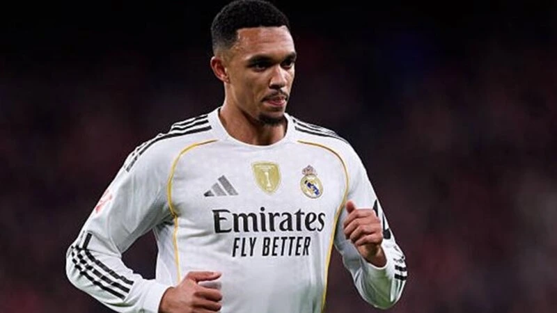 Arbeloa “Real Madrid”də onu görmək istəmir