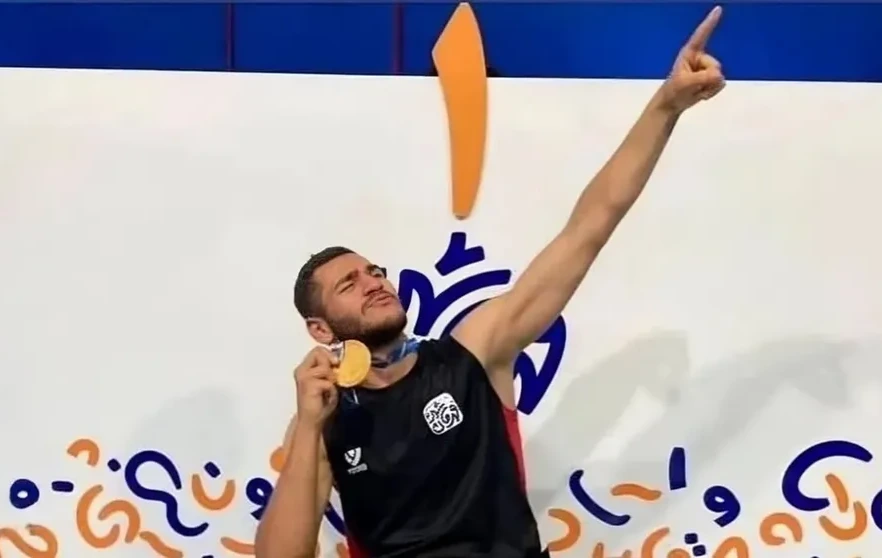 İranda etirazlarda daha bir idmançı öldürüldü - FOTO