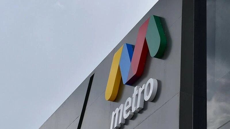 “Memar Əcəmi” stansiyasının daha bir keçidində təmir işlərinə başlanılır