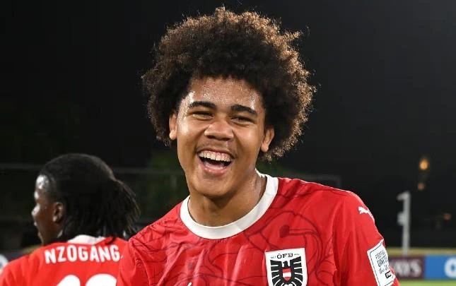 "Liverpul"dan yeni transfer