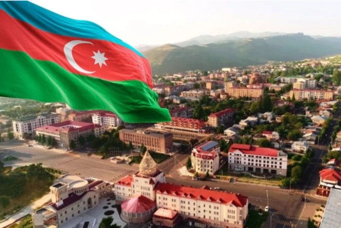 Xankəndidə işləmək üçün işçi axtarır - MAAŞ 1000 MANAT