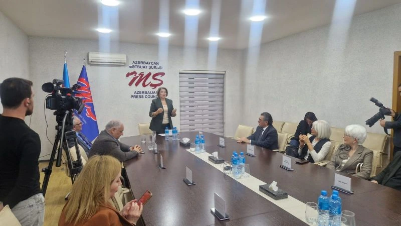 Mətbuat Şurasının Dil Komissiyasının genişləndirilmiş iclası keçirilib -FOTO