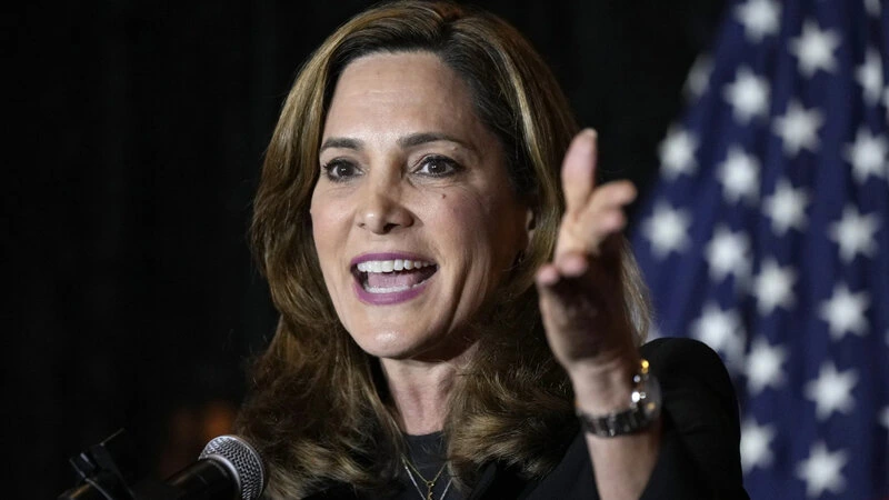 Salazar: 2026 İranda demokratiya ili olacaq