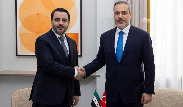 Hakan Fidan suriyalı həmkarı ilə görüşdü