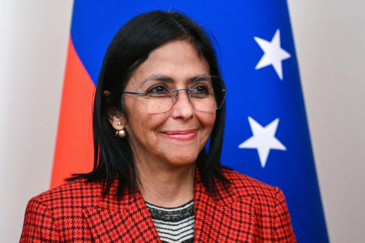 Delsi Rodrigez Venesuela prezidentinin səlahiyyətlərini icra edən şəxs kimi and içib