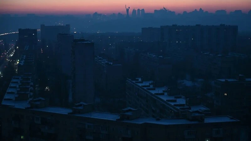 Kliçko: Kiyevə hücumlar nəticəsində 6 min ev istiliksiz qalıb