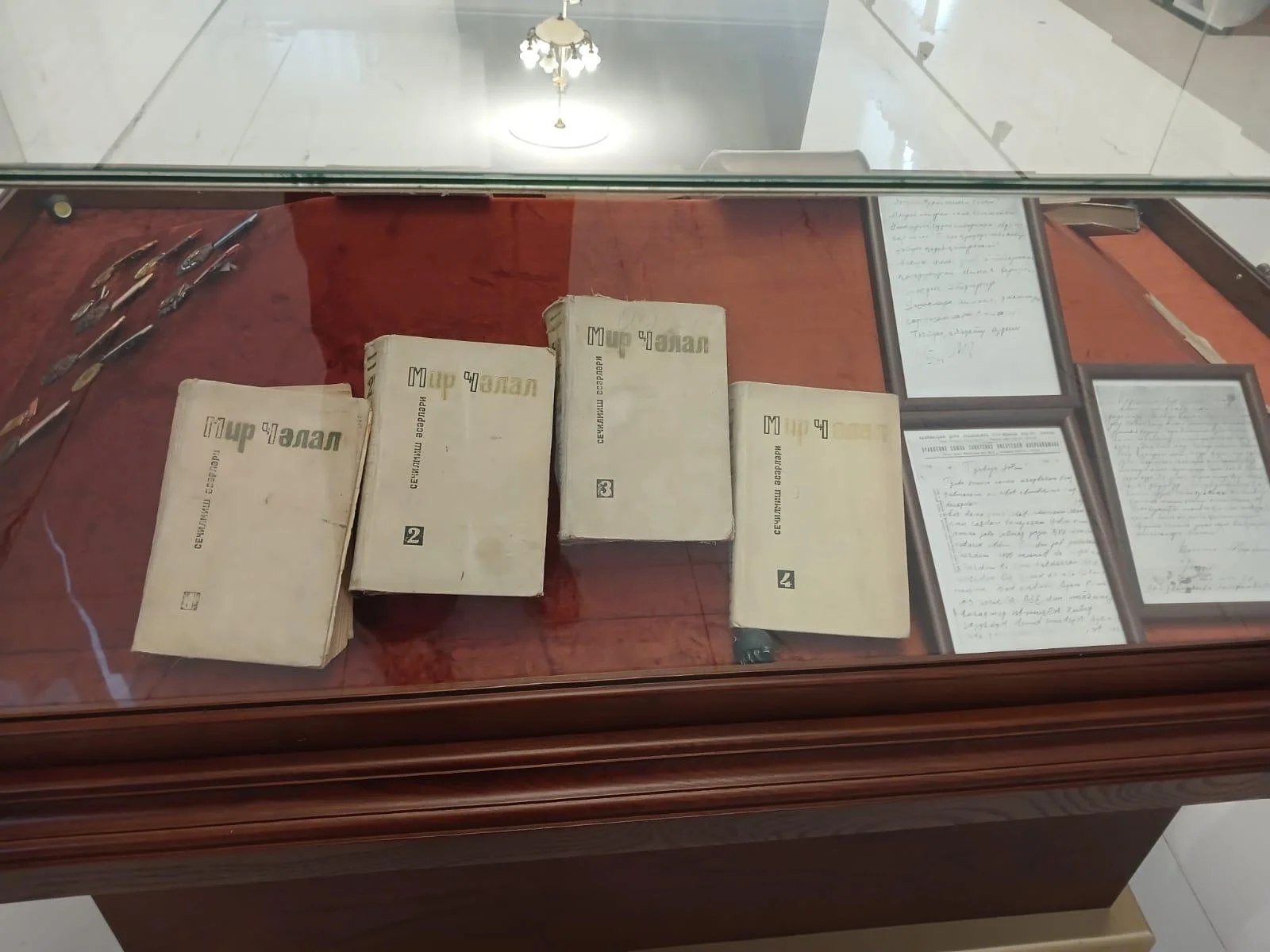 Gəncədən könül heybəmdə qənimətlə qayıtmışam: Mir Cəlal Paşayevin ev muzeyindən REPORTAJ +FOTOLAR