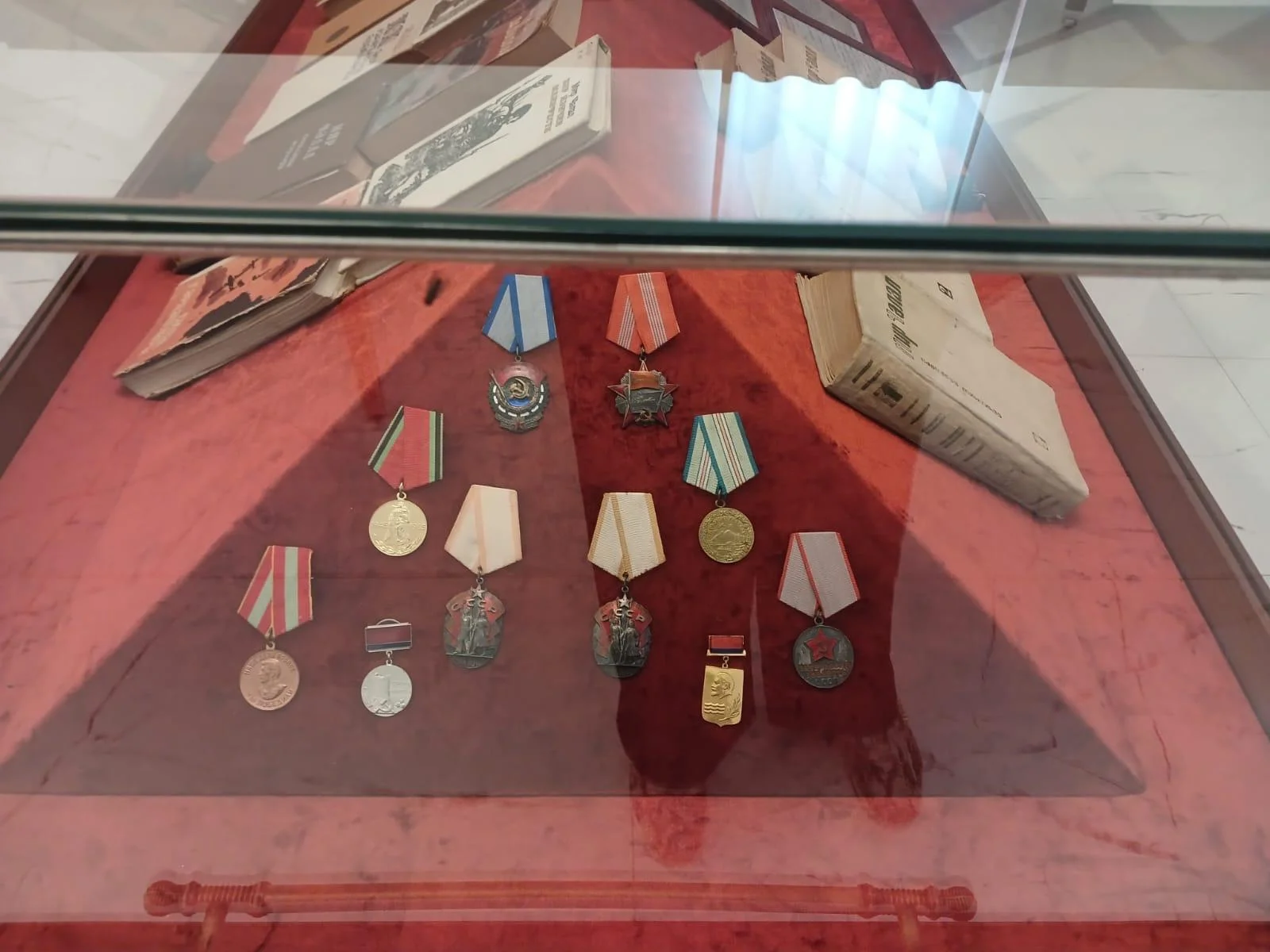 Gəncədən könül heybəmdə qənimətlə qayıtmışam: Mir Cəlal Paşayevin ev muzeyindən REPORTAJ +FOTOLAR