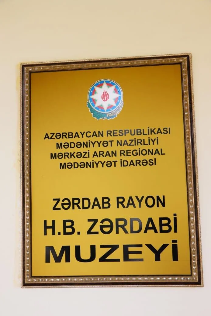 "Zərdabinin baralyefi qarşısında kövrəldim" - Səfər qeydləri -FOTO