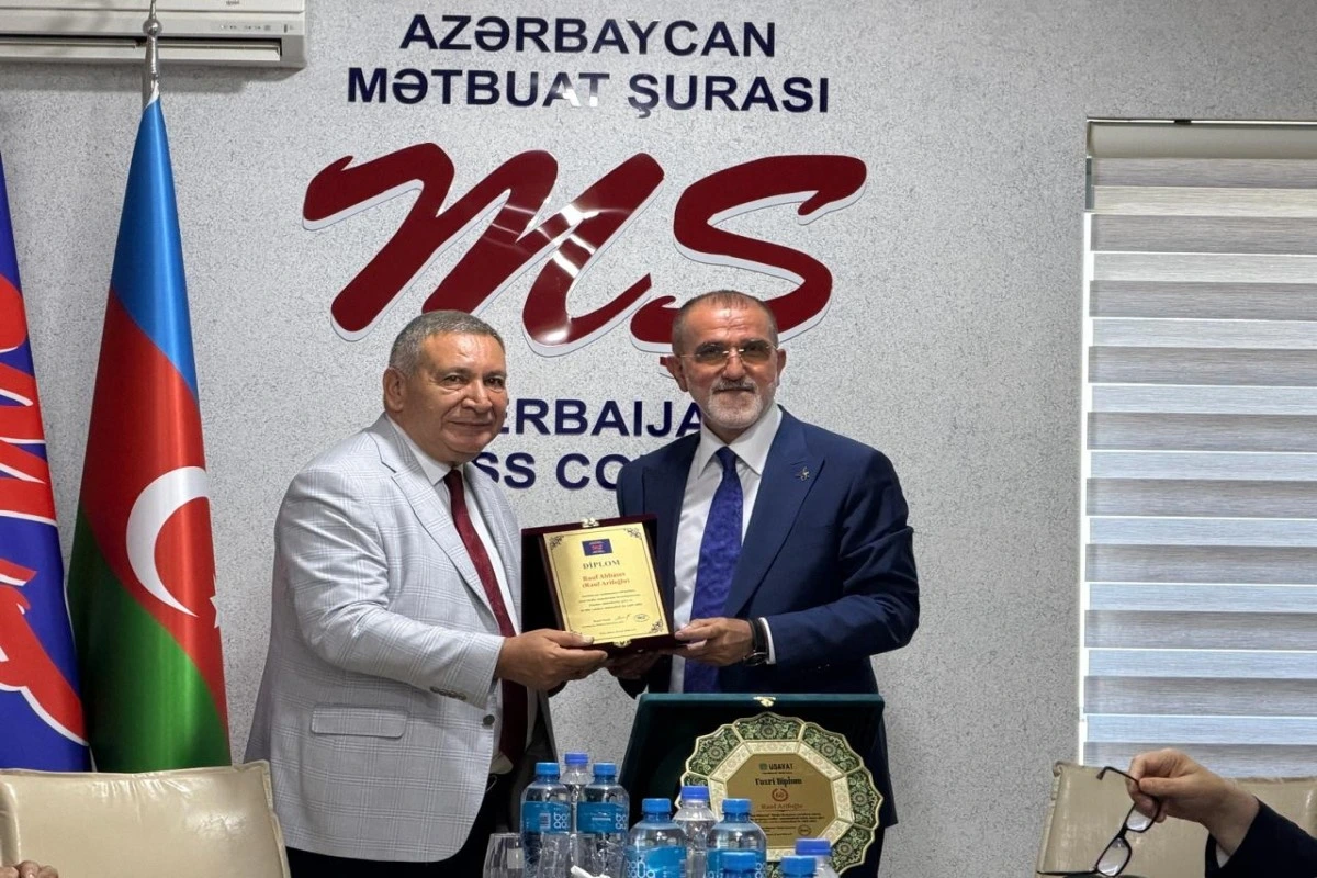 Mətbuat Şurasında Rauf Arifoğlunun 60 illik yubileyi ilə bağlı toplantı keçirilib