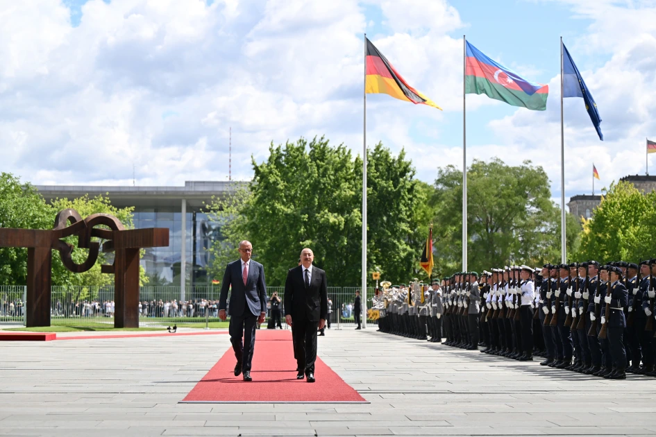Prezident İlham Əliyevin Almaniyaya səfəri beynəlxalq medianın diqqət mərkəzindədir