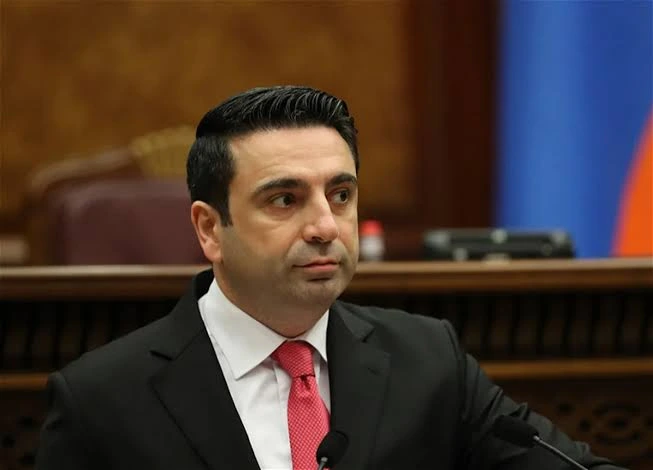 Simonyanun hökumətdə mühüm vəzifə tutacağı yaxud prezident olması istisna deyil -ŞƏRH