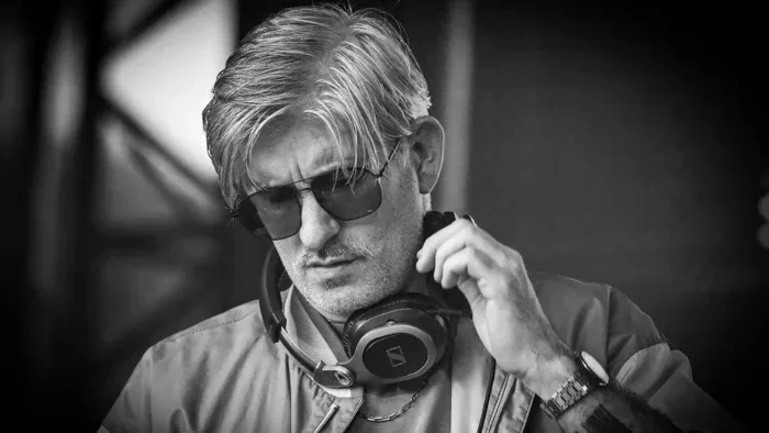 Məşhur DJ evində ölü tapıldı