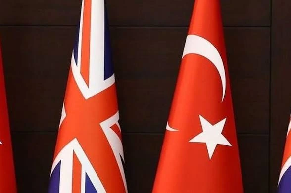Türkiyə və Böyük Britaniya arasında təhlükəsizlik və müdafiə tərəfdaşlığı müqaviləsi imzalanıb