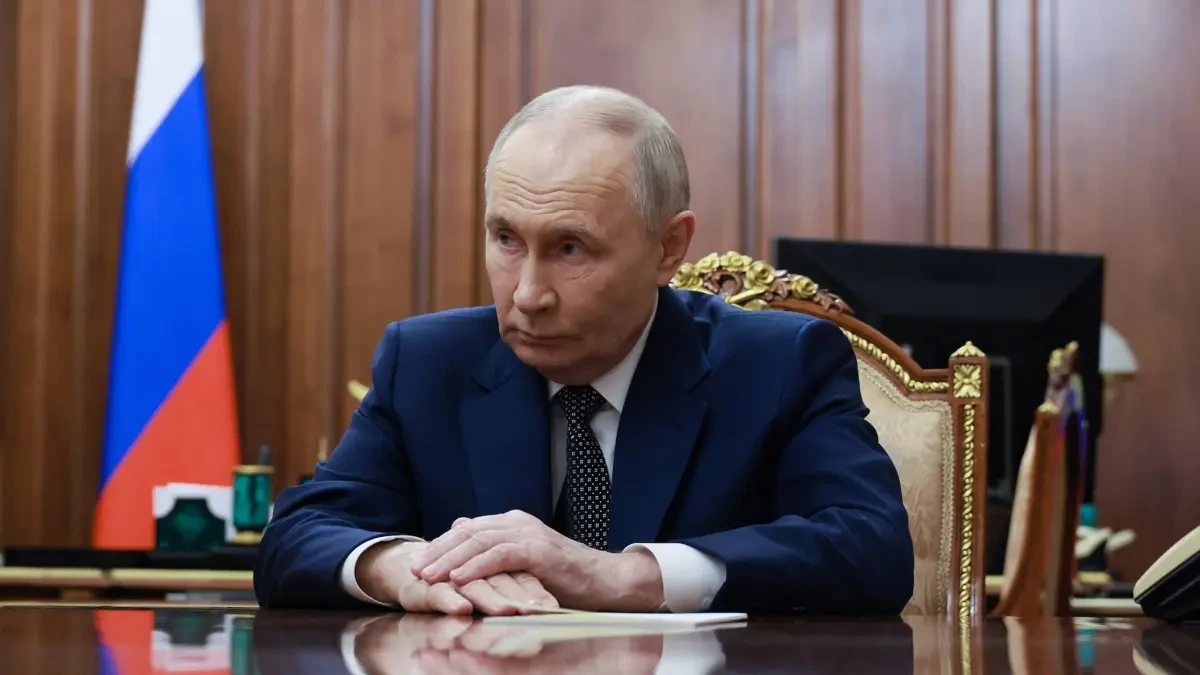 Putin: Ukraynanın hücumlarına daha güclü cavab verəcəyik