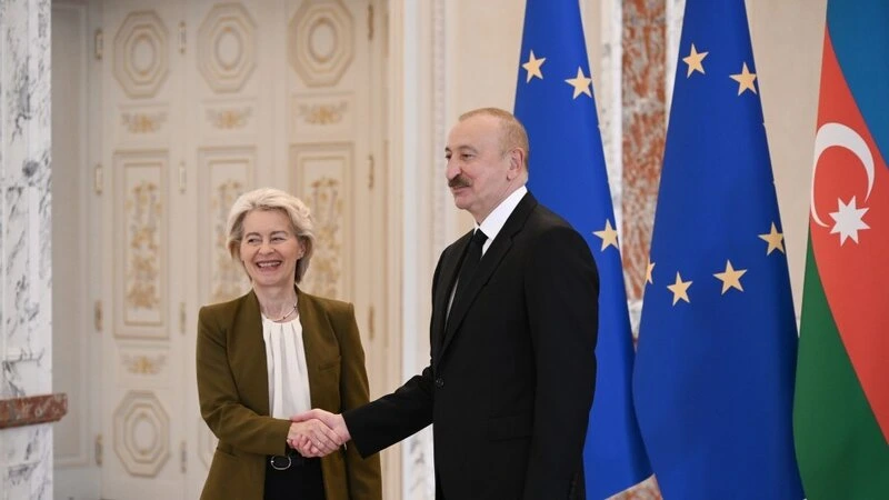 Ursula Fon der Lyayen Prezident İlham Əliyevə: Siz regionda sülh və əməkdaşlığın təşviqində şəxsi liderlik nümayiş etdirdiniz