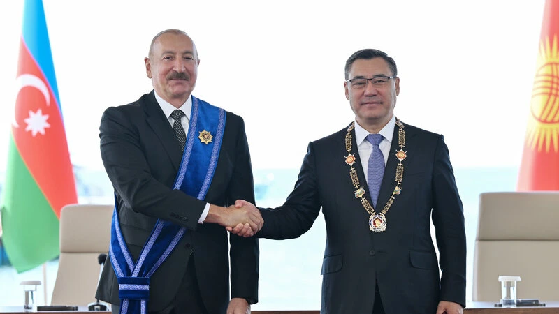 Azərbaycan və Qırğızıstan prezidentlərinin təltifolunma mərasimi keçirilib - YENİLƏNİB