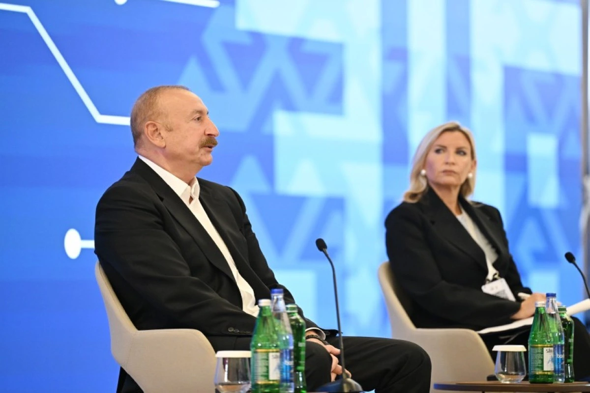 İlham Əliyev IV Şuşa Qlobal Media Forumunun açılışında iştirak edib