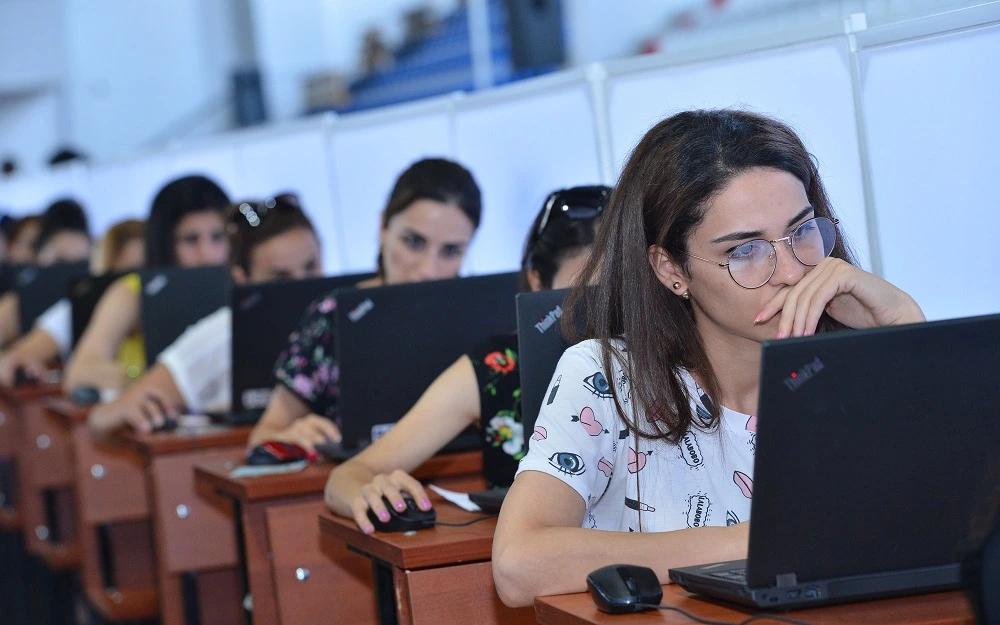 Məktəb direktorları da sertifikasiyadan keçsin! - Təhsil eksperti