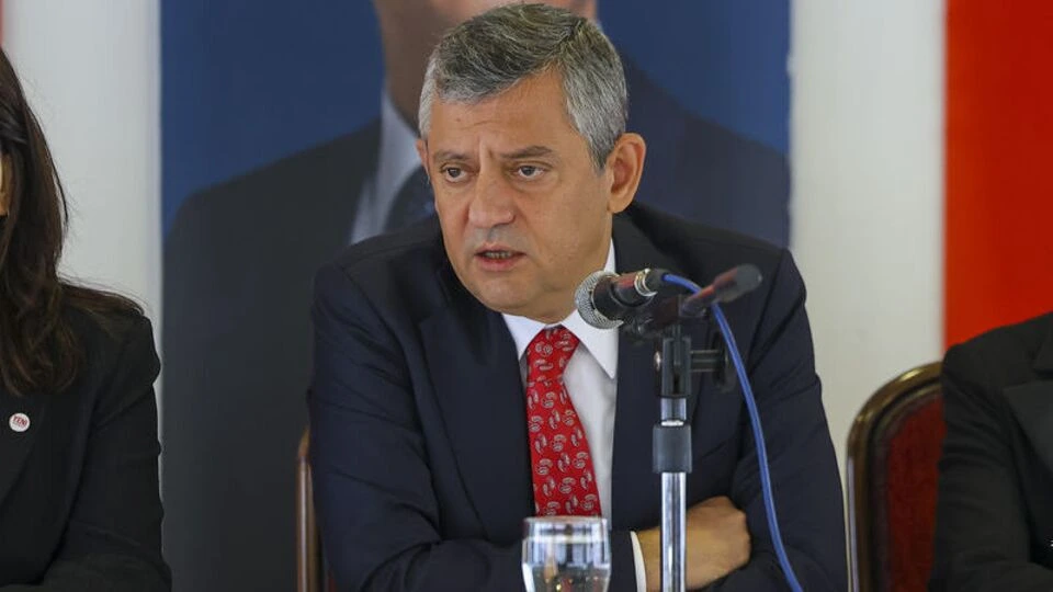 Özgür Özel: 200-dən çox bələdiyyə başçısı YENİ Partiyə qoşulacaq