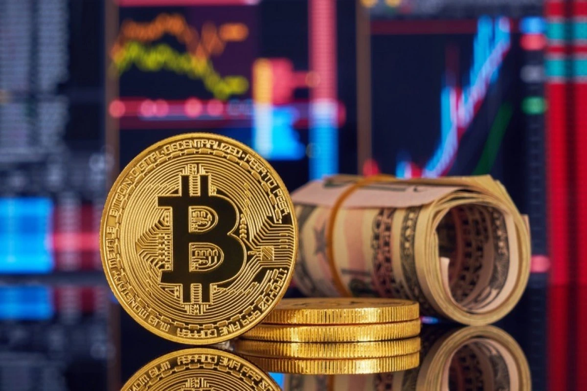 "Bitcoin"in qiyməti 62 min dolları ötüb