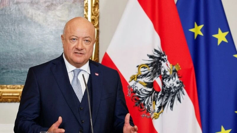 Avstriya İspaniya ilə sərhədləri bağlaya bilər