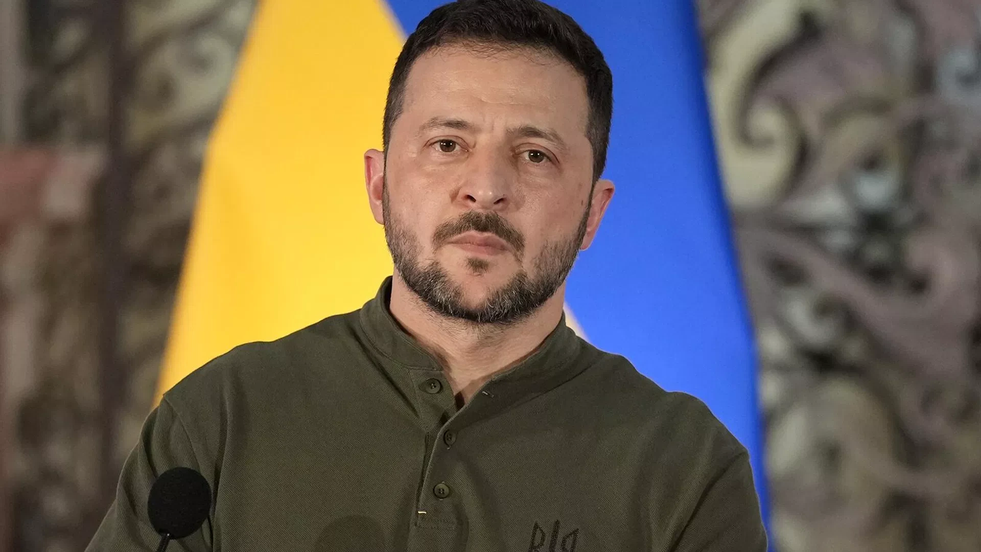 Zelenski Drapatını Ukrayna Silahlı Qüvvələrinin baş komandanı təyin edib