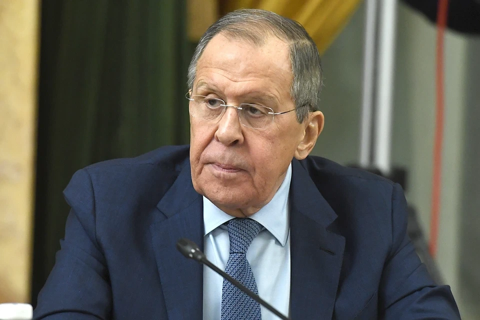 Lavrov: Tramp Zelenskinin sülh planını yerinə yetirəcəyinə söz vermişdi