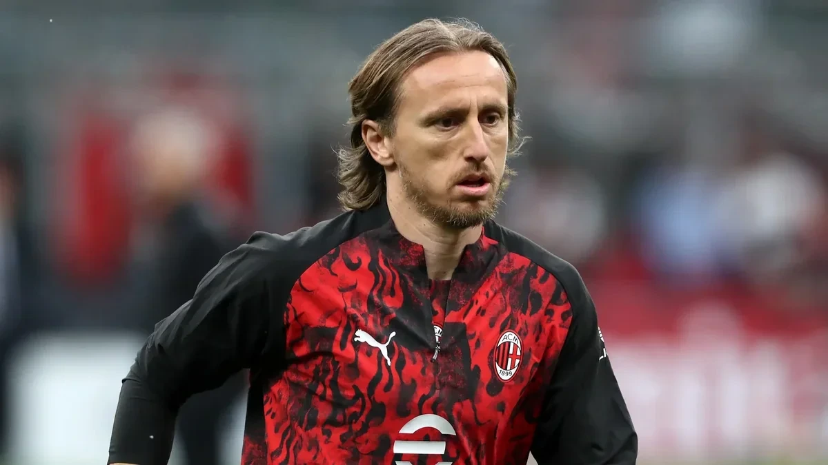 Modriç "Milan"la bağlı qərarını verdi