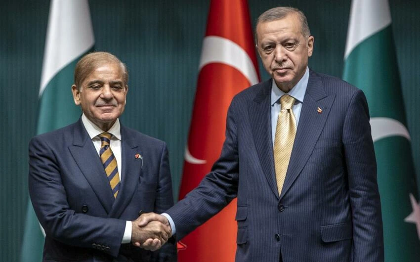 Şərif sabah Türkiyəyə gəlir
