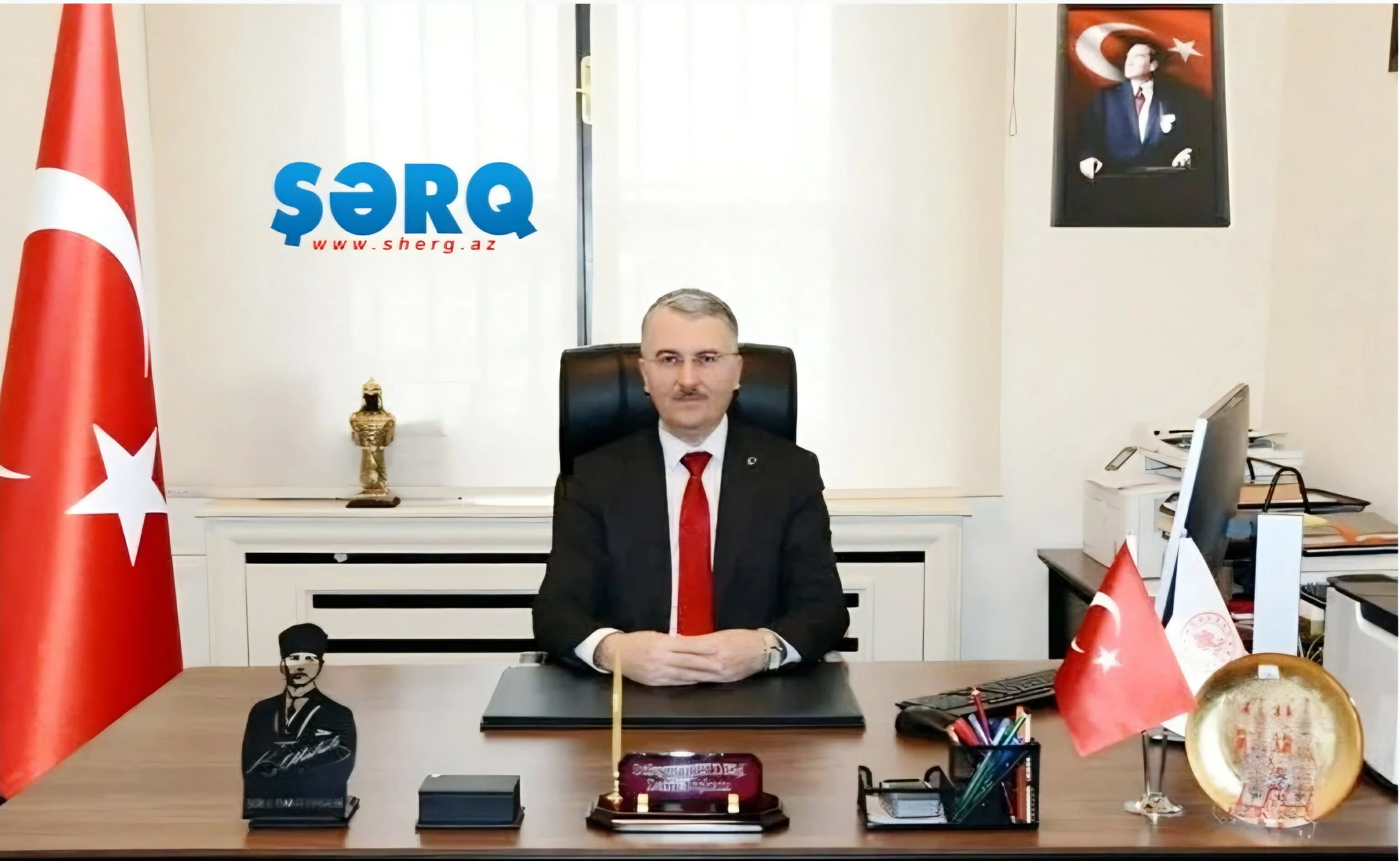 "Yeni Partiya CHP-ni xilas etməyəcək" - Türk politoloqla MÜSAHİBƏ
